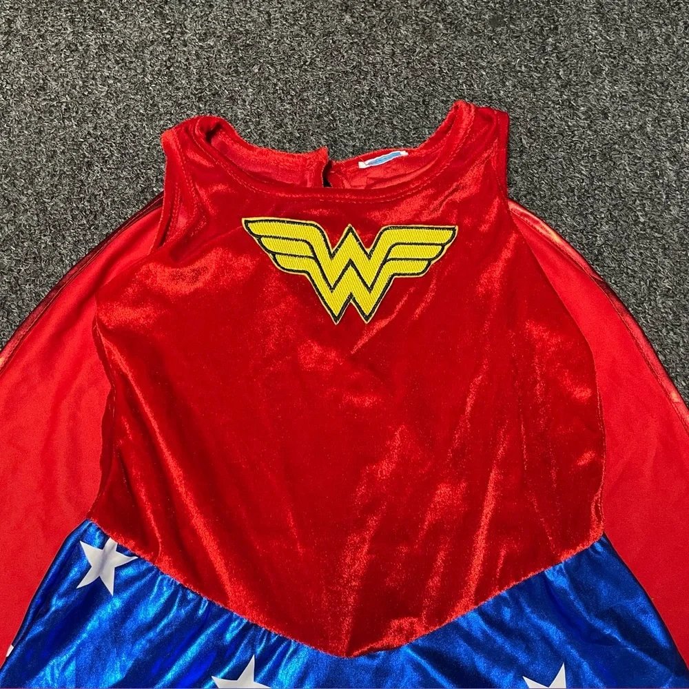 Wonder Woman Super Hero Costume Size Medium